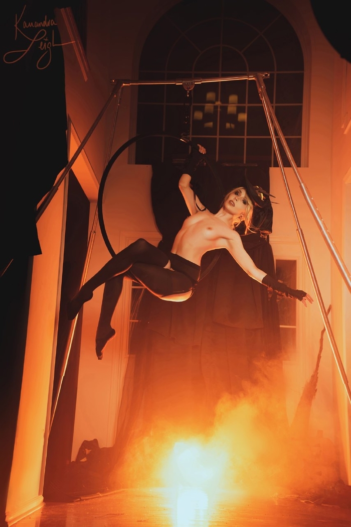 Mercy by Kassandra Leigh - 18+, The photo, PHOTOSESSION, Cosplay, Cosplayers, Erotic lingerie, Booty, Boobs, Erotic, Games, Overwatch, Overwatch 2, Mercy, Longpost, NSFW, Kassandra Leigh