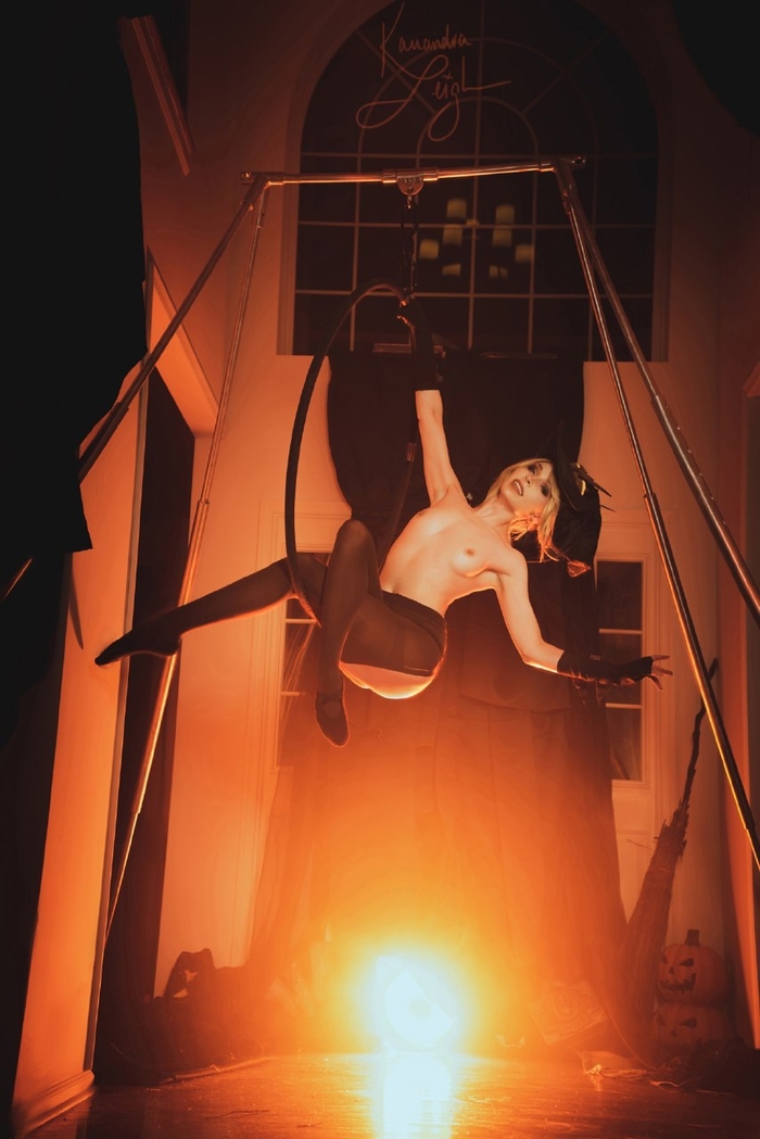 Mercy by Kassandra Leigh - 18+, The photo, PHOTOSESSION, Cosplay, Cosplayers, Erotic lingerie, Booty, Boobs, Erotic, Games, Overwatch, Overwatch 2, Mercy, Longpost, NSFW, Kassandra Leigh