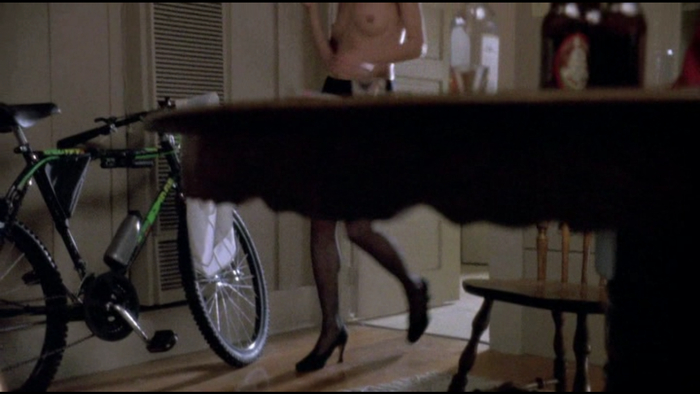Boobs in The Last Seduction (1994) - 18+, Boobs, Movies, Thriller, Drama, Melodrama, Crime, 90th, Films of the 90s, 1994, Longpost, NSFW